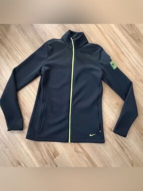 Nike Golf Women’s Black Jacket with Neon Green Trim